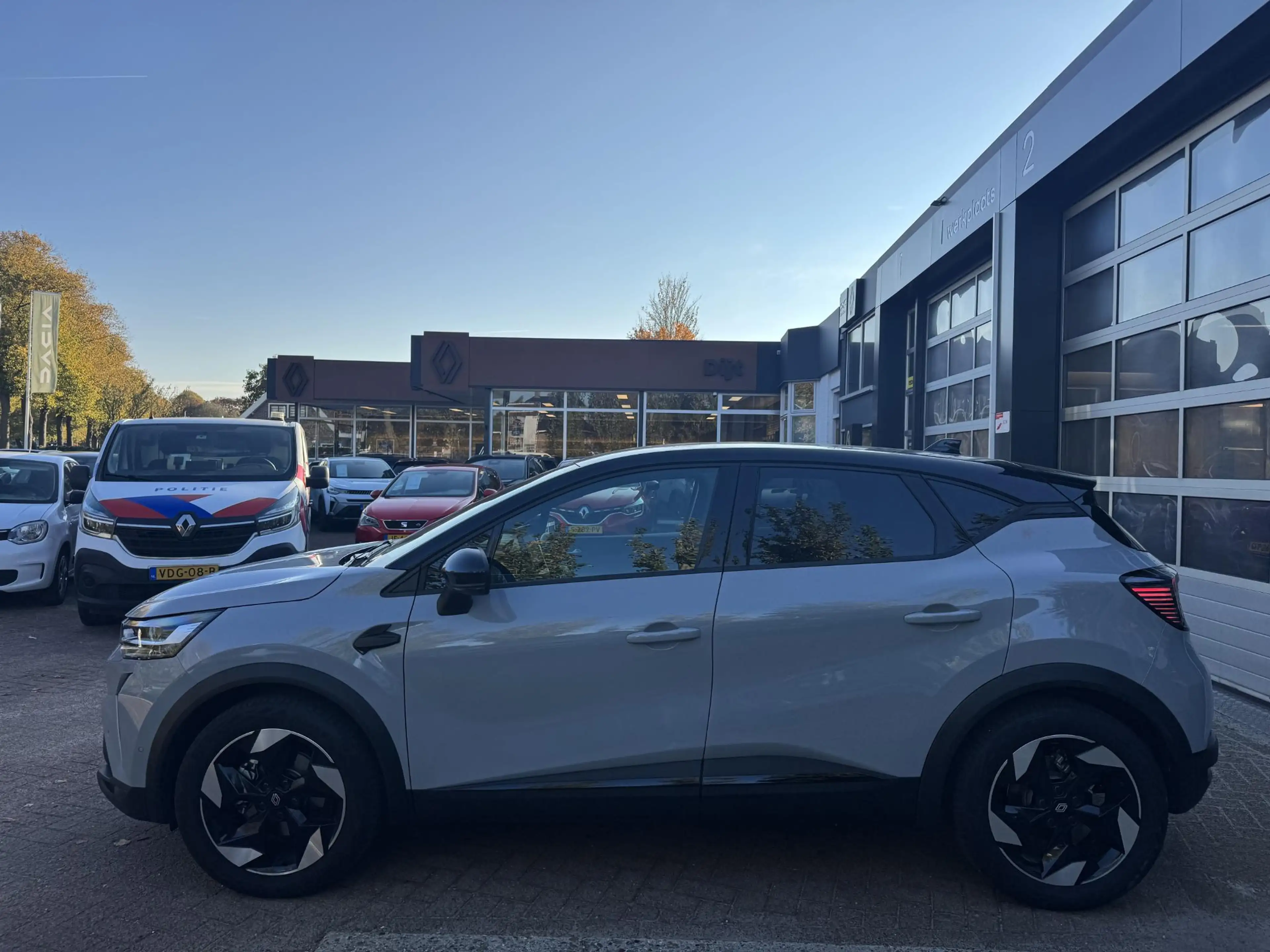 Renault Captur 1.8 E-Tech full hybrid 160 techno — photo 9
