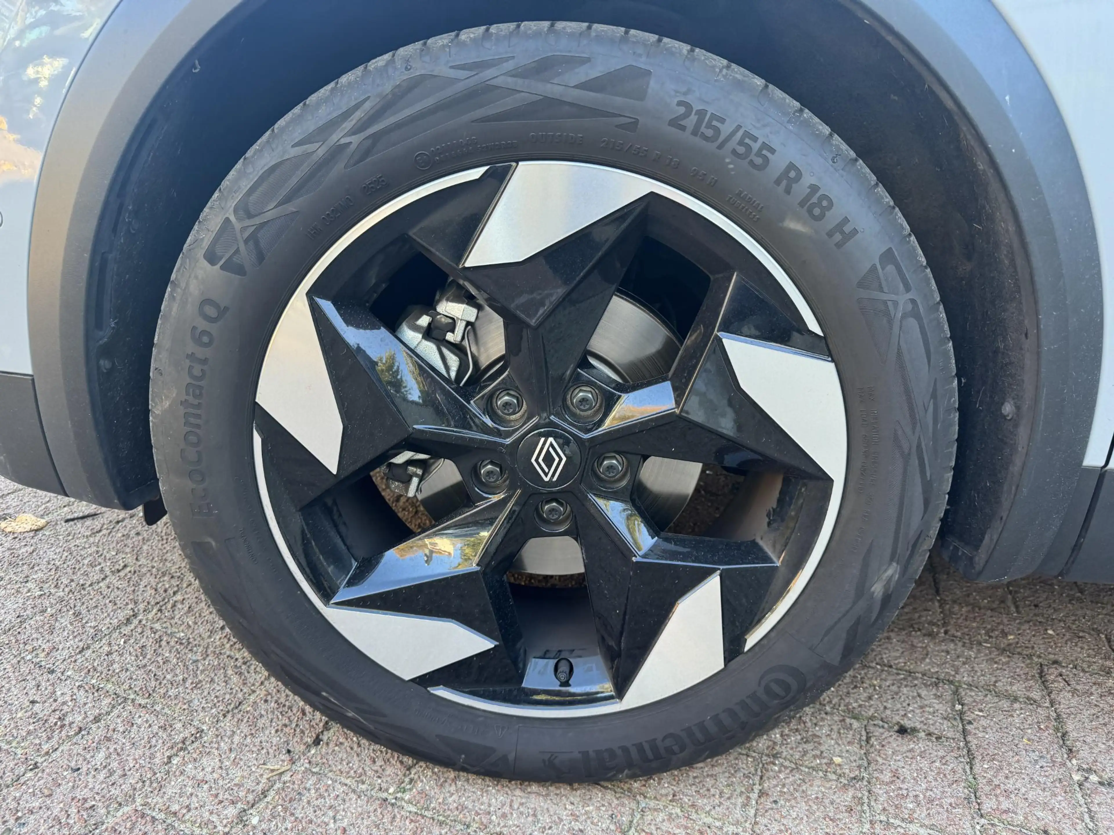 Renault Captur 1.8 E-Tech full hybrid 160 techno — photo 10