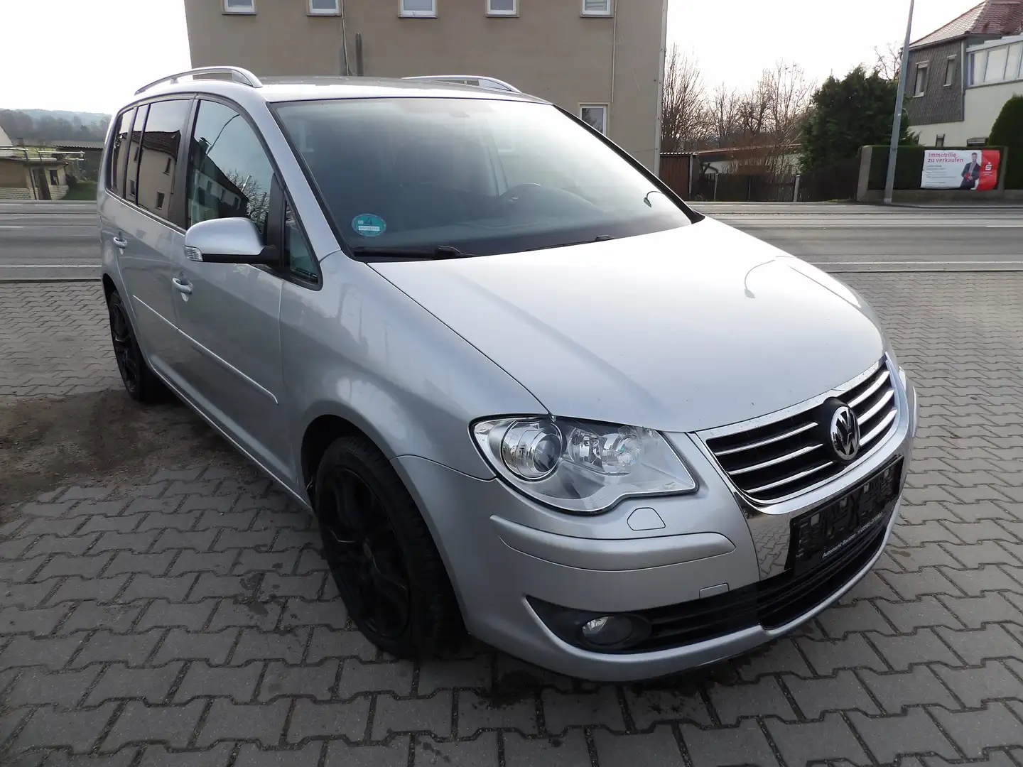 Volkswagen Touran United, Klima, Navi, HU-AU NEU Gris - 1