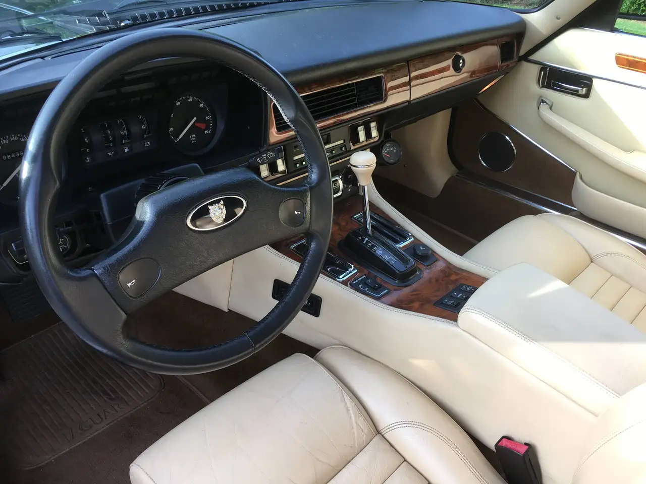 Jaguar XJSC, foto 5