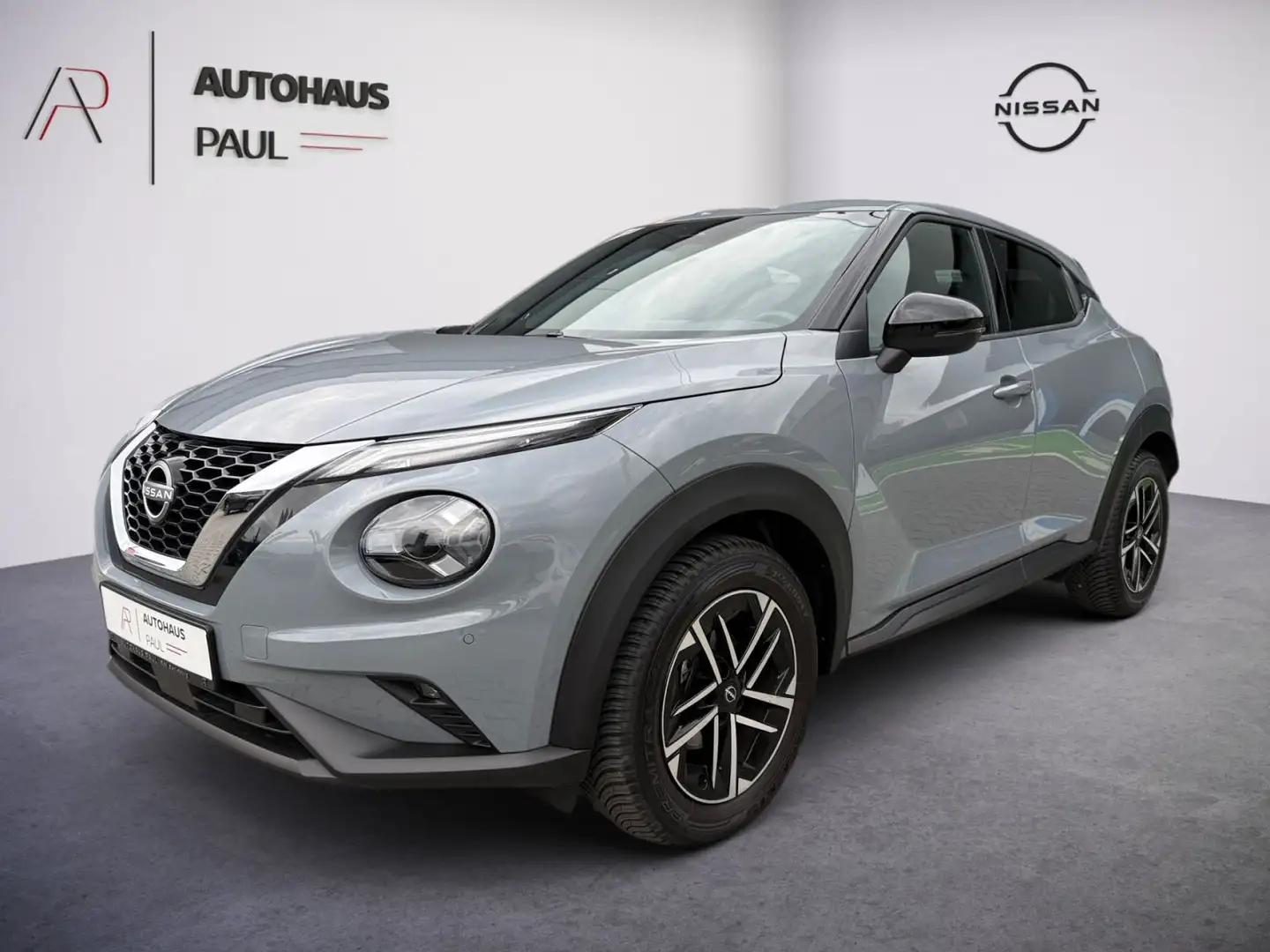 Nissan Juke 1.0 DIG-T DCT N-Connecta, Kamera, SHZ, Navi Grijs - 2