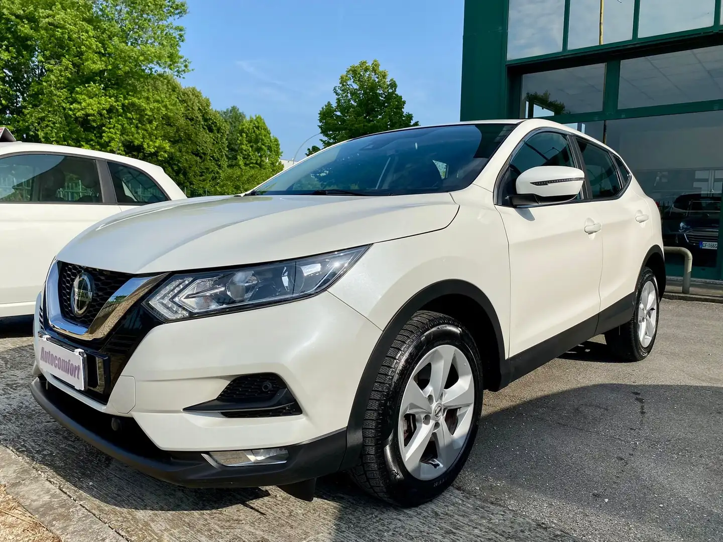 Nissan Qashqai 1.5 dci Business 115cv dct * PREZZO REALE * bijela - 1