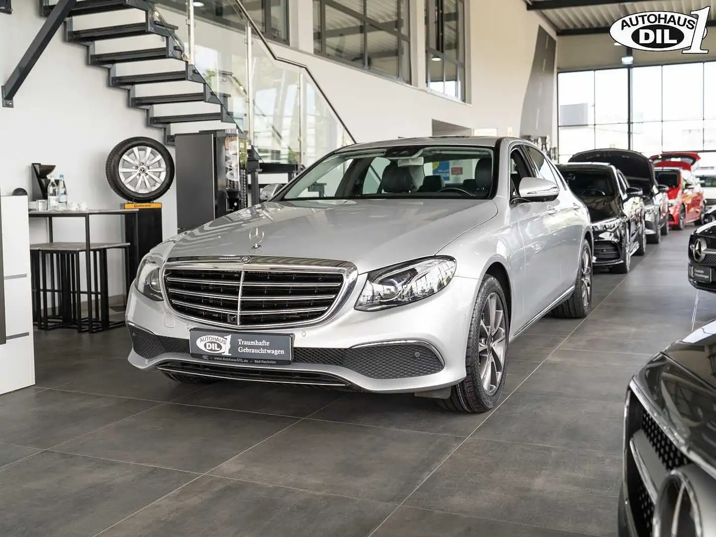 Mercedes-Benz E 220 d 9G-Tronic *360°-K*SCHIEBEDACH*AMBIENTE Argent - 2