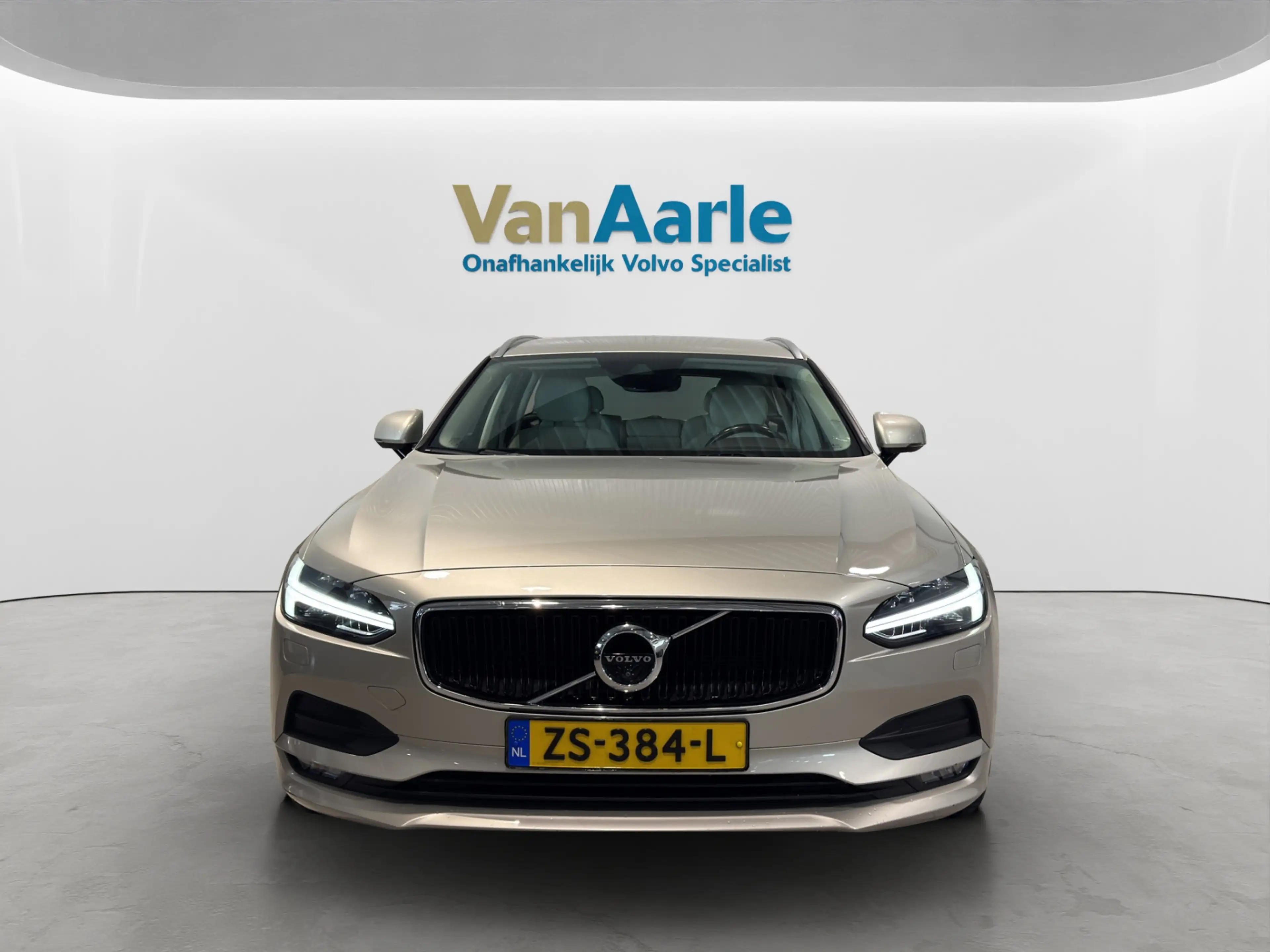 Volvo V90 T5 Aut. Momentum ACC Trekhaak Leder Stoelverwarmin — photo 6