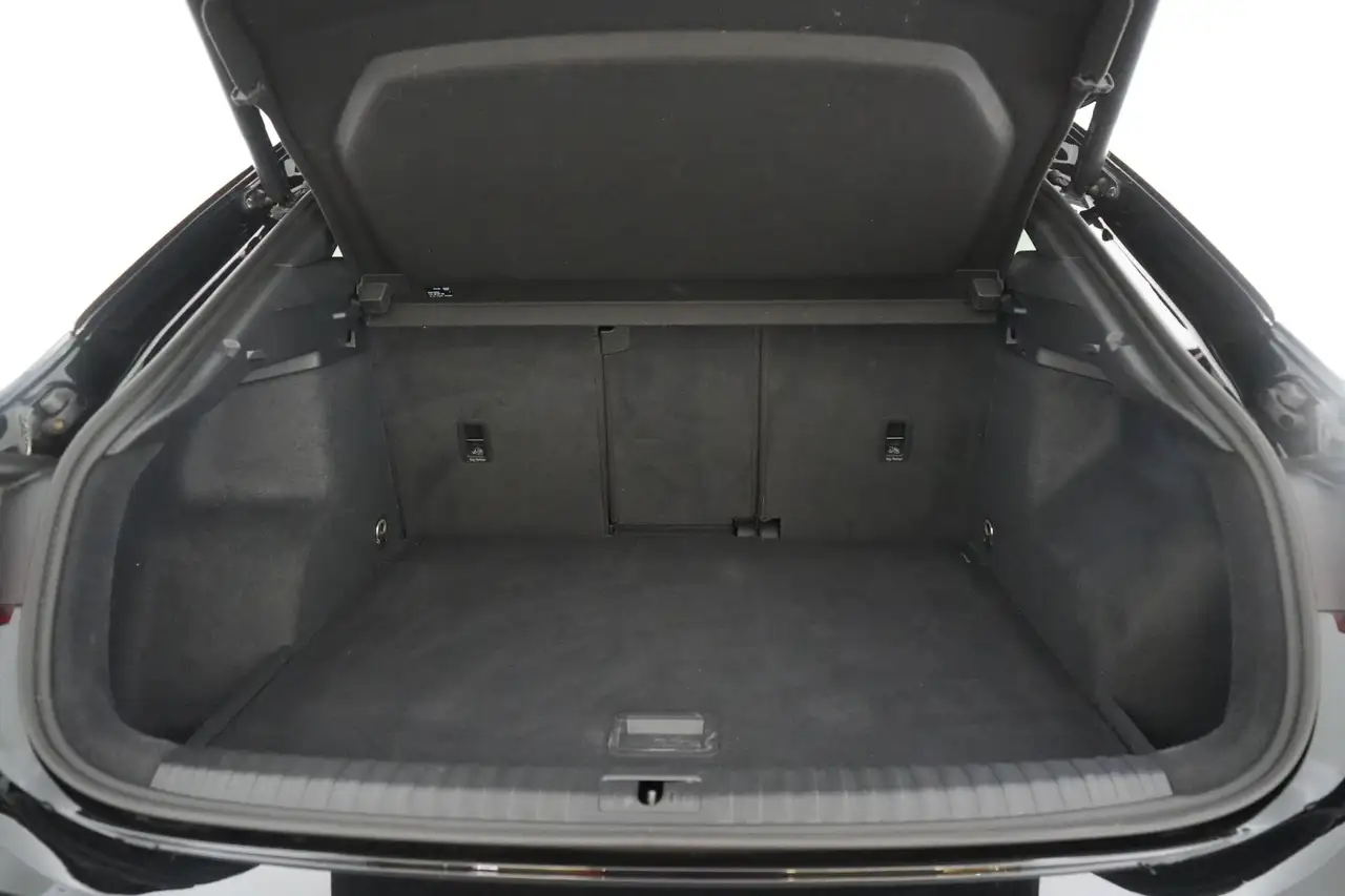 Audi Q3 Sportback 35 TDi S-Tronic Business Ed. Platinum LE, миниатюра 15