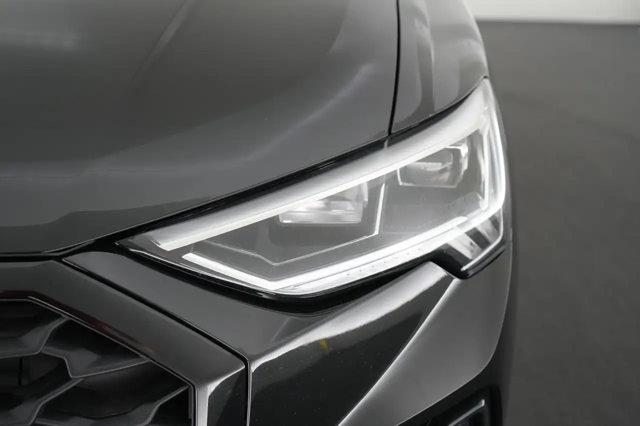 Audi Q3 Sportback 35 TDi S-Tronic Business Ed. Platinum LE, миниатюра 11