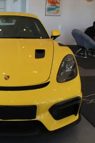 Porsche 718 Cayman GT4 RS PDK