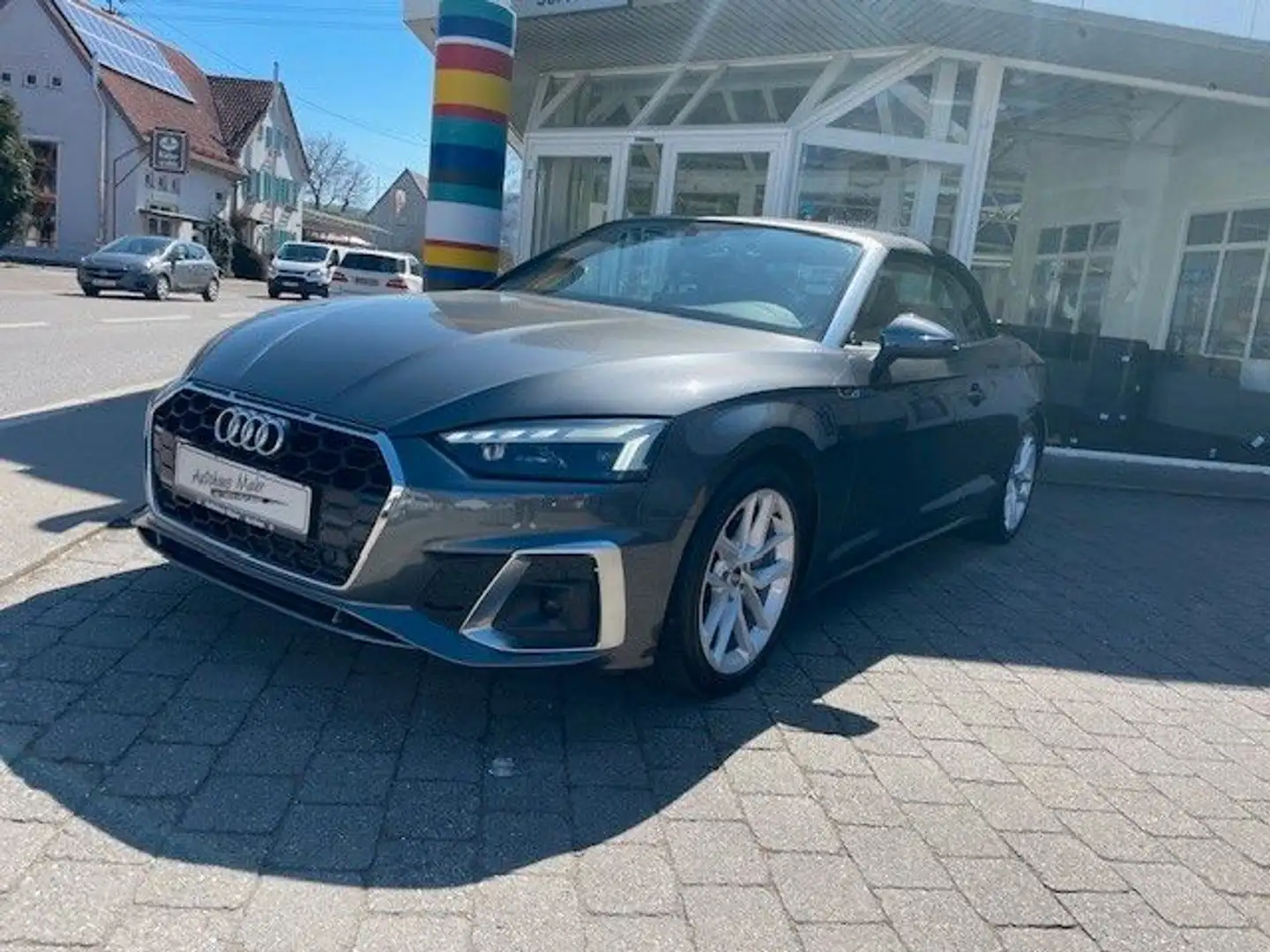 Audi A5 40 TFSI Cabriolet S line NAV/RFK/LED/SHZ Gris - 2