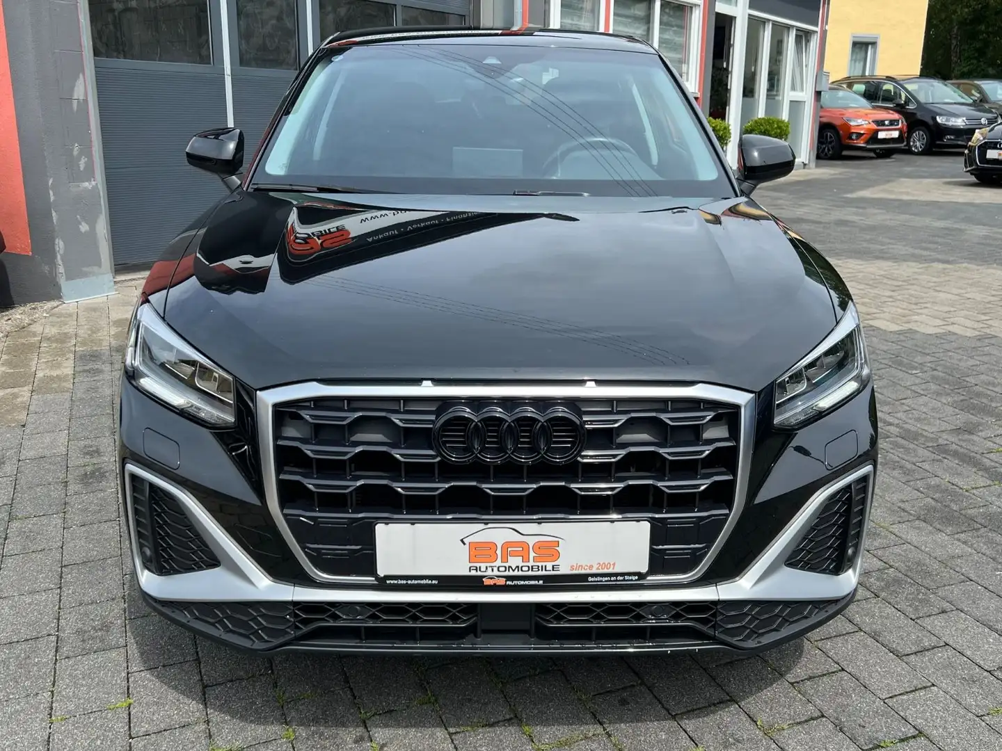 Audi Q2 35 TFSI S line* S TRON*NAVI*LED*AHK* Schwarz - 2