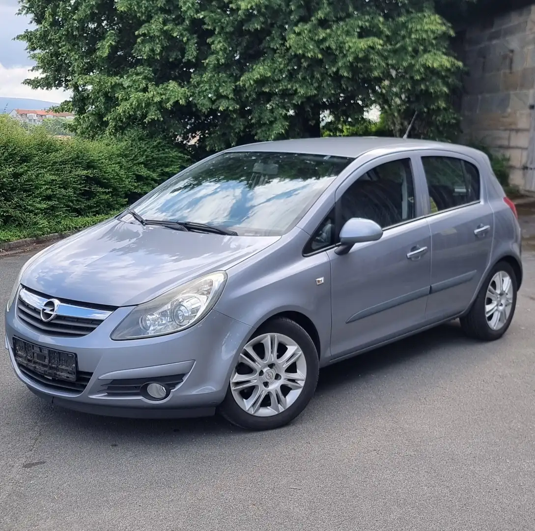 Opel Corsa 1.4 16V Edition - 1