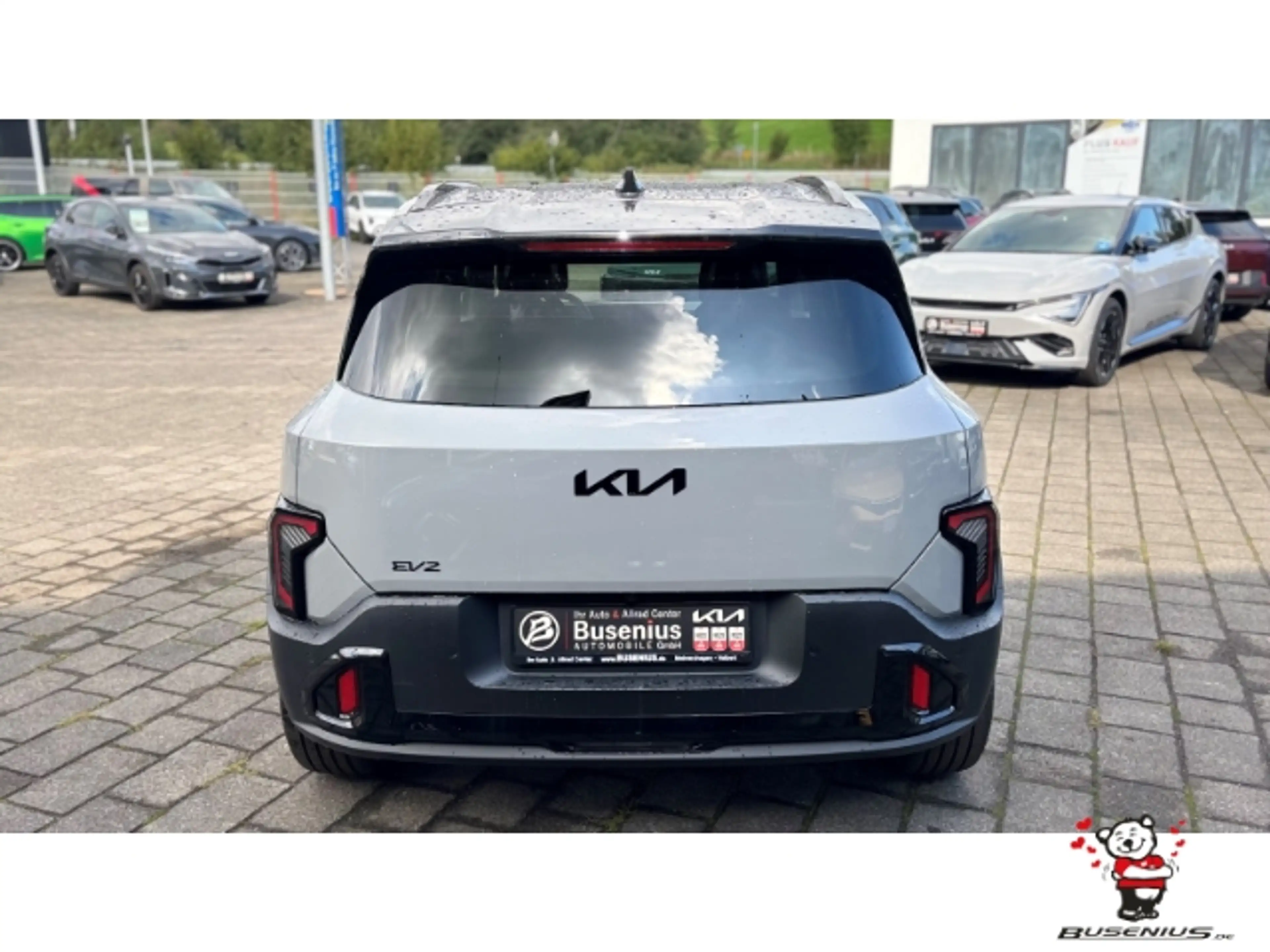 Kia EV2 61 kWh Black-Line 4S+Com+Dri+Style+SHZ+360° — photo 5