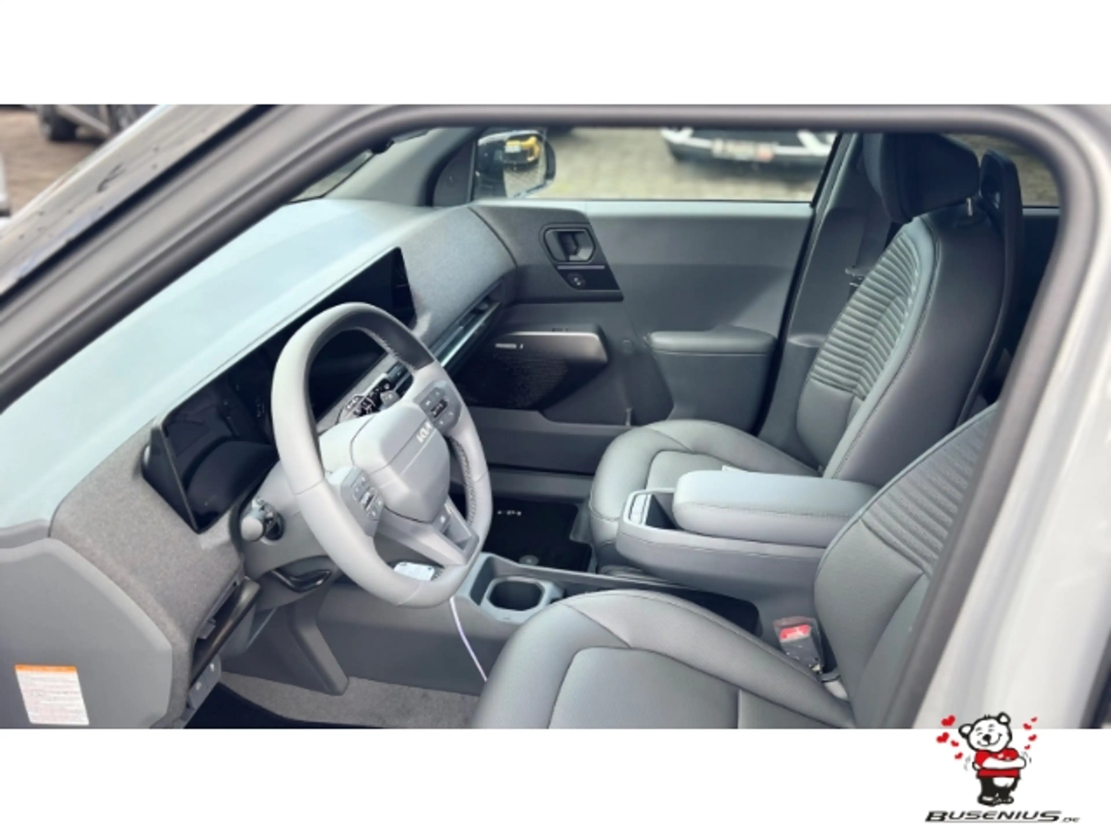 Kia EV2 61 kWh Black-Line 4S+Com+Dri+Style+SHZ+360° — photo 8
