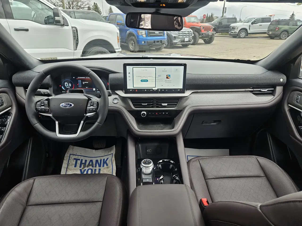 Ford Explorer снимка Ford Explorer