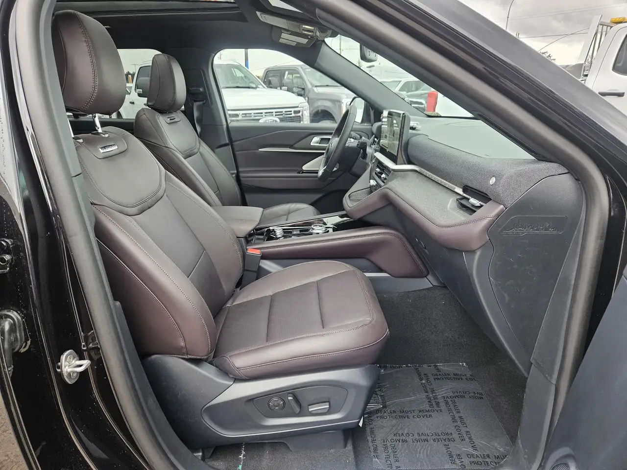 Ford Explorer снимка Ford Explorer