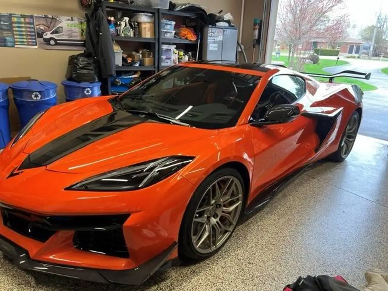 Chevrolet Corvette снимка Chevrolet Corvette