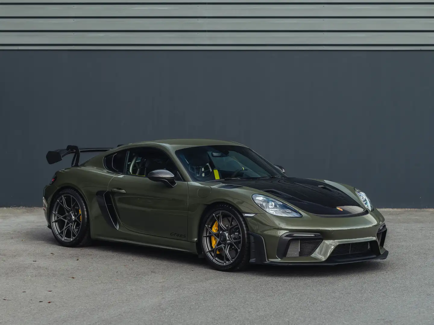 Porsche 718 Cayman GT4 RS | PTS | PCCB | Bose | Weissach | LED Zöld - 1