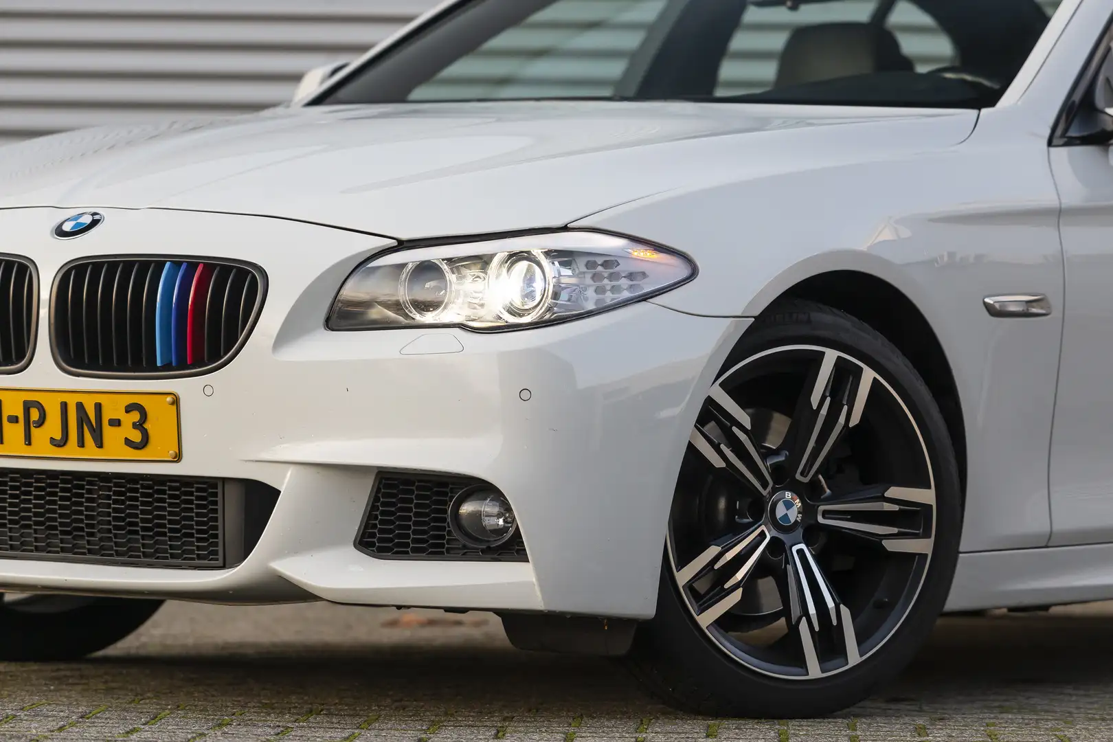 BMW 523 5-serie F10 | M-sport | Origineel NL | F1-Flippers Wit - 2