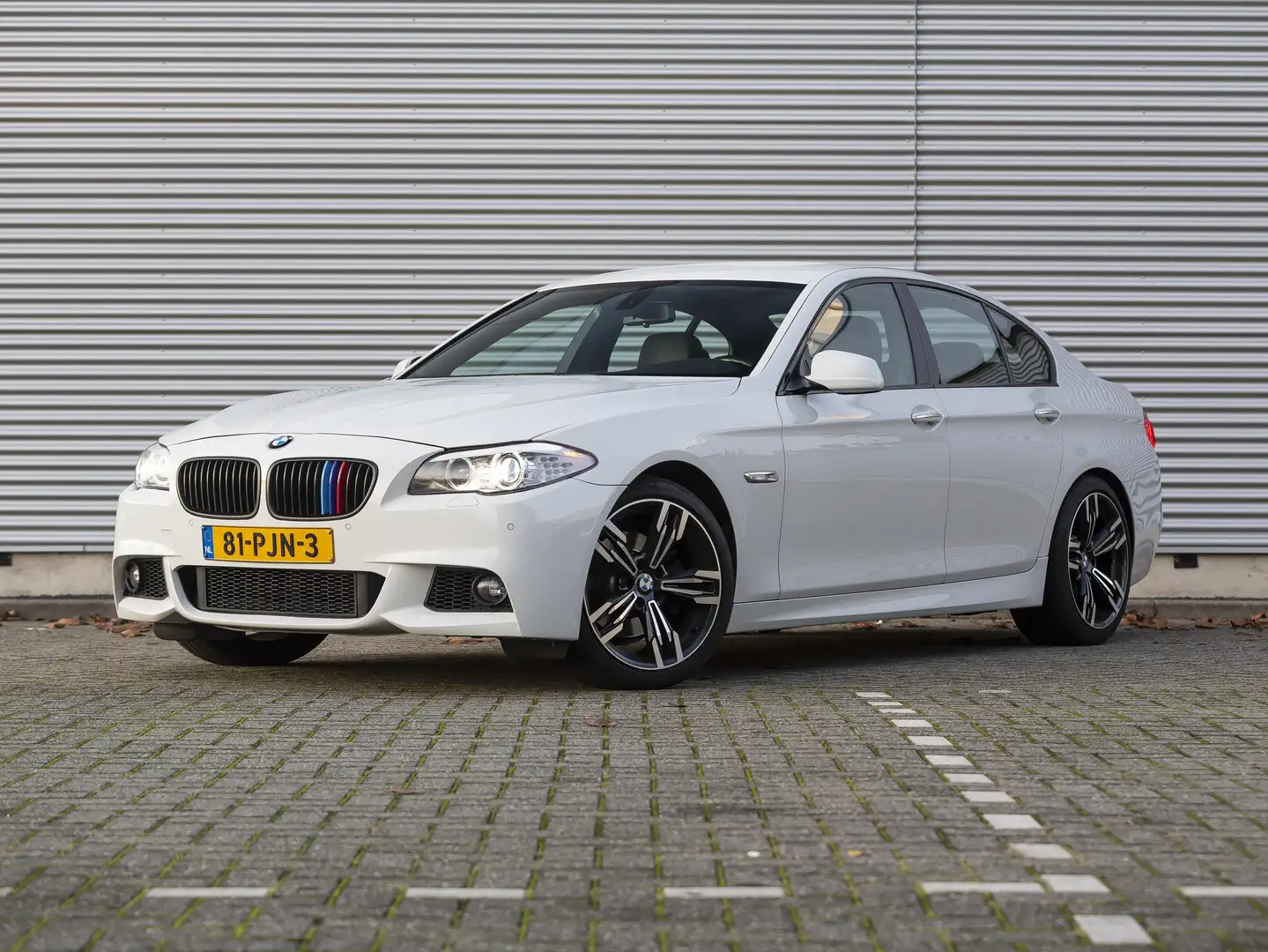 BMW 523 5-serie F10 | M-sport | Origineel NL | F1-Flippers Wit - 1