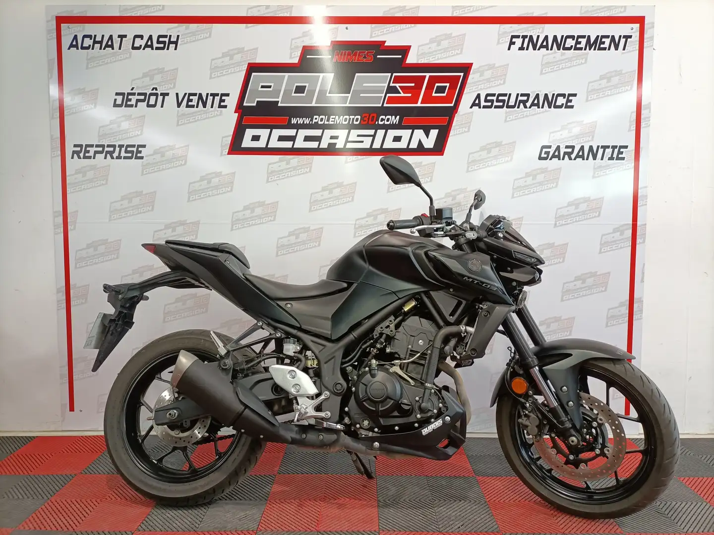 Yamaha MT-03 Noir - 1