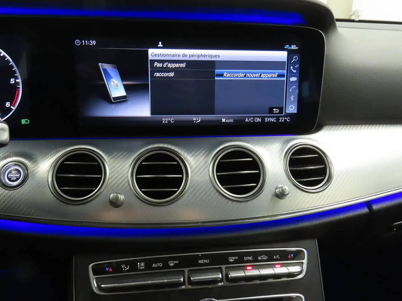 Mercedes-Benz E 200 d Berline Avantgarde *LED-NAVI-CUIR/TISSU SPORT* — photo 14
