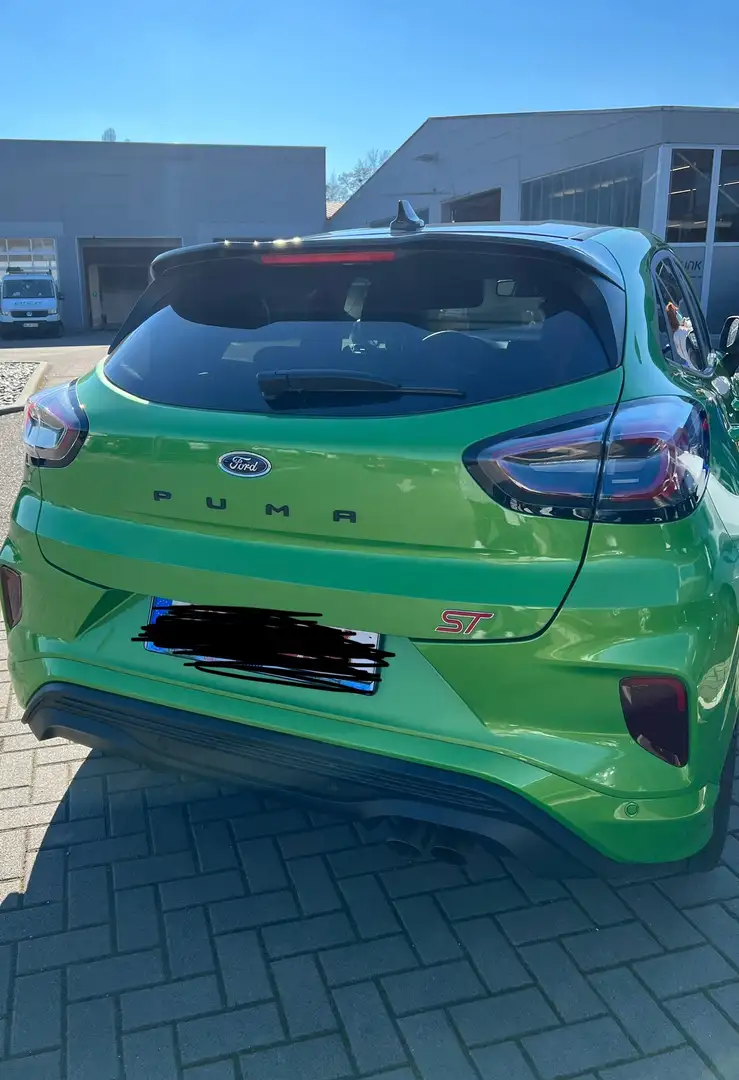 Ford Puma Puma 1.5 EcoBoost ST Grün - 2