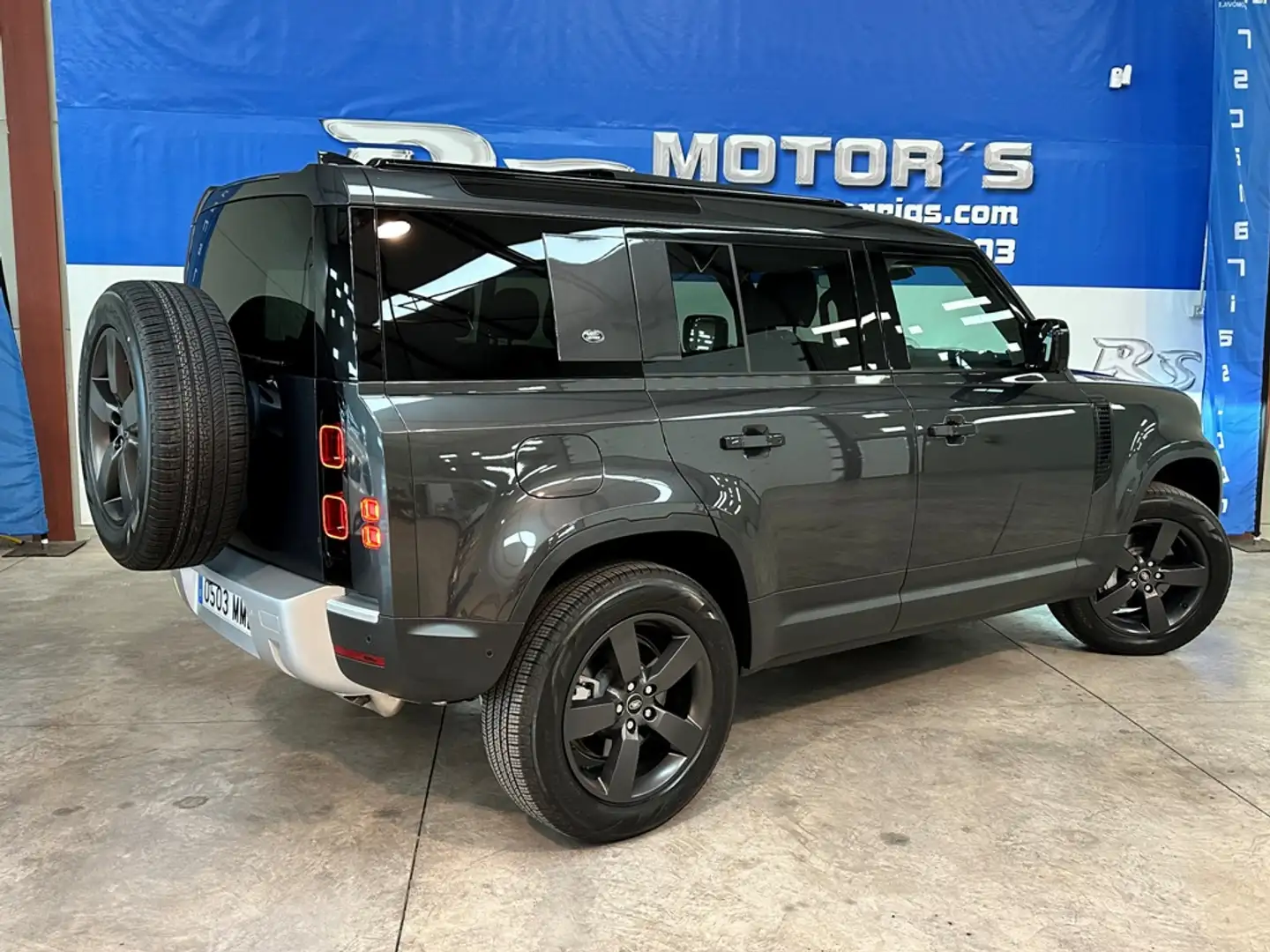 Land Rover Defender 110 2.0 Si4 PHEV SE AWD Aut. 404 Gris - 2