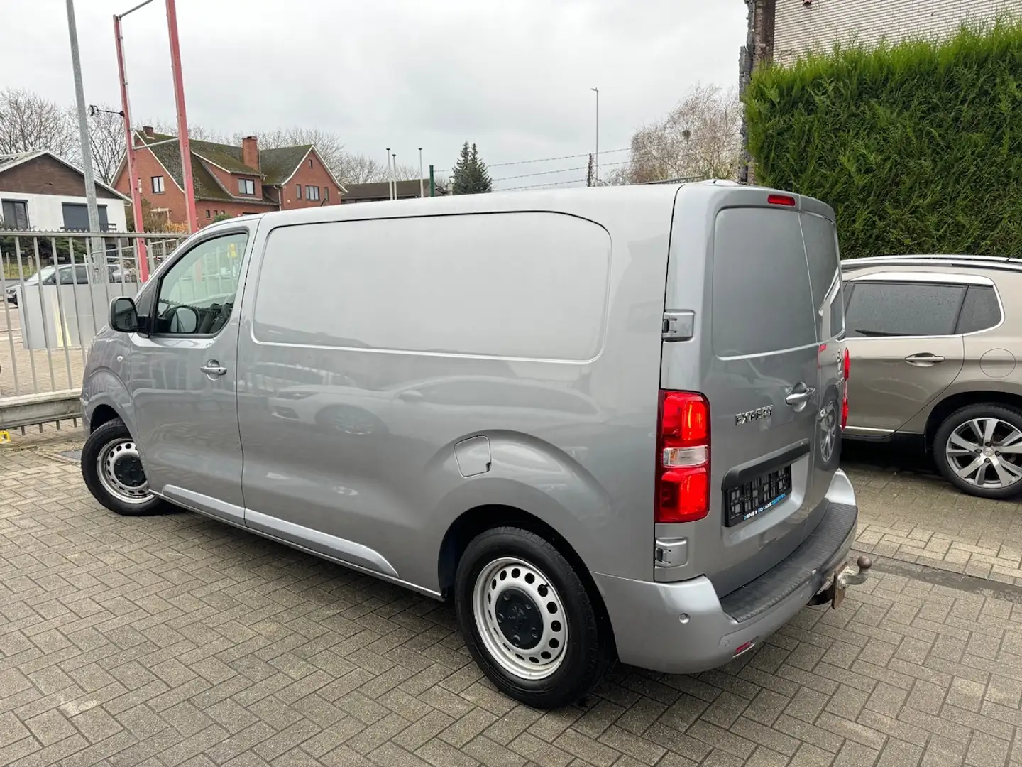 Peugeot Expert L2H1 - CarPlay - Camera ** 1 JAAR GARANTIE ** !! Gris - 2