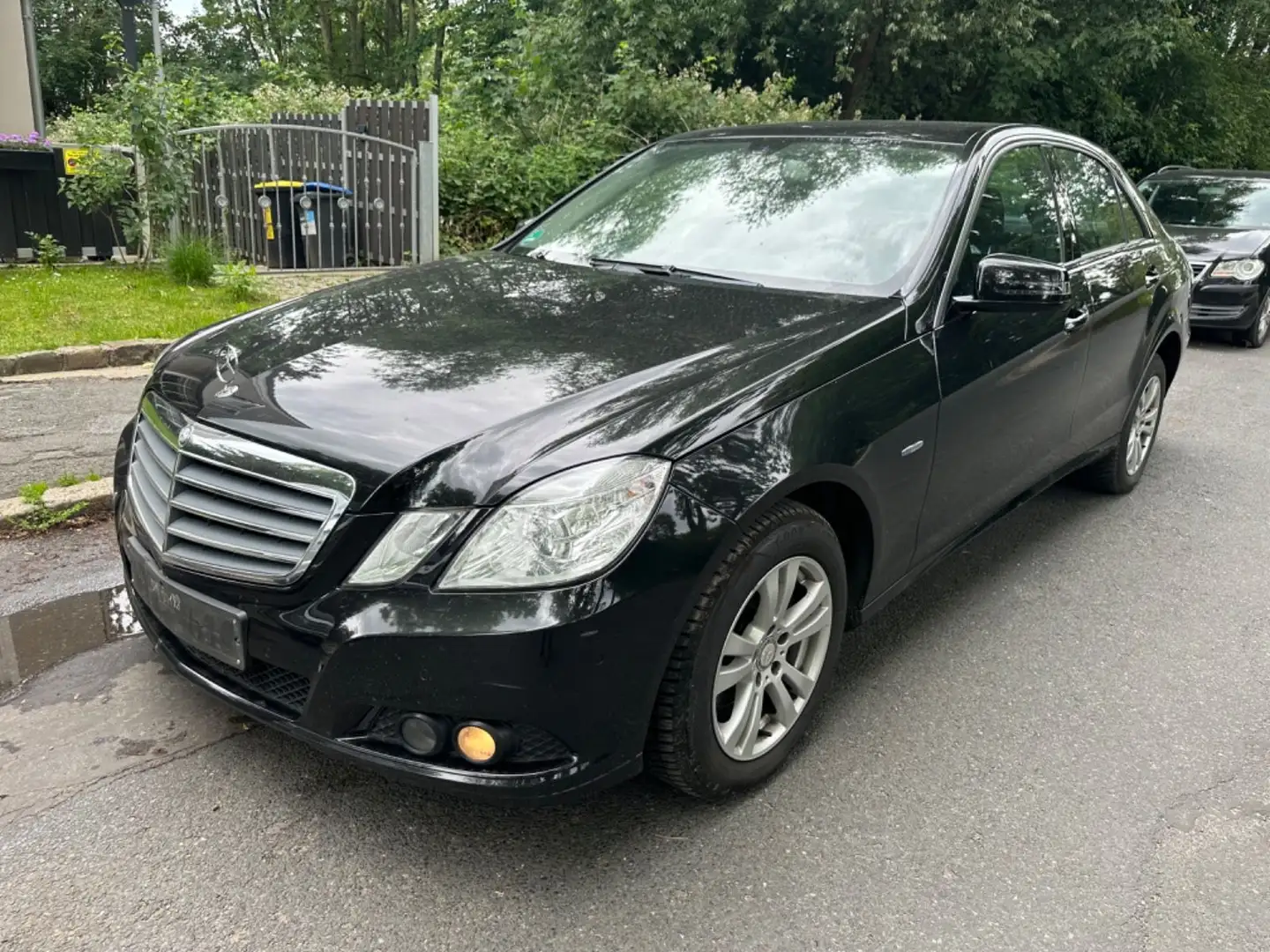 Mercedes-Benz E 200 Klasse Lim. E 200 CDI/euro5/autom/kein Taxi/tüv Noir - 1