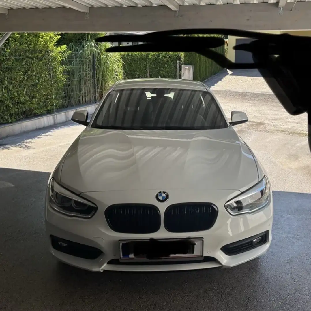 BMW 116 116d Efficient Dynamics Advantage Weiß - 1