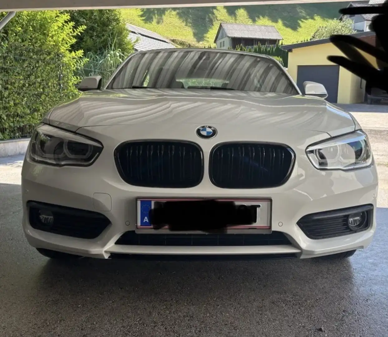 BMW 116 116d Efficient Dynamics Advantage Weiß - 2