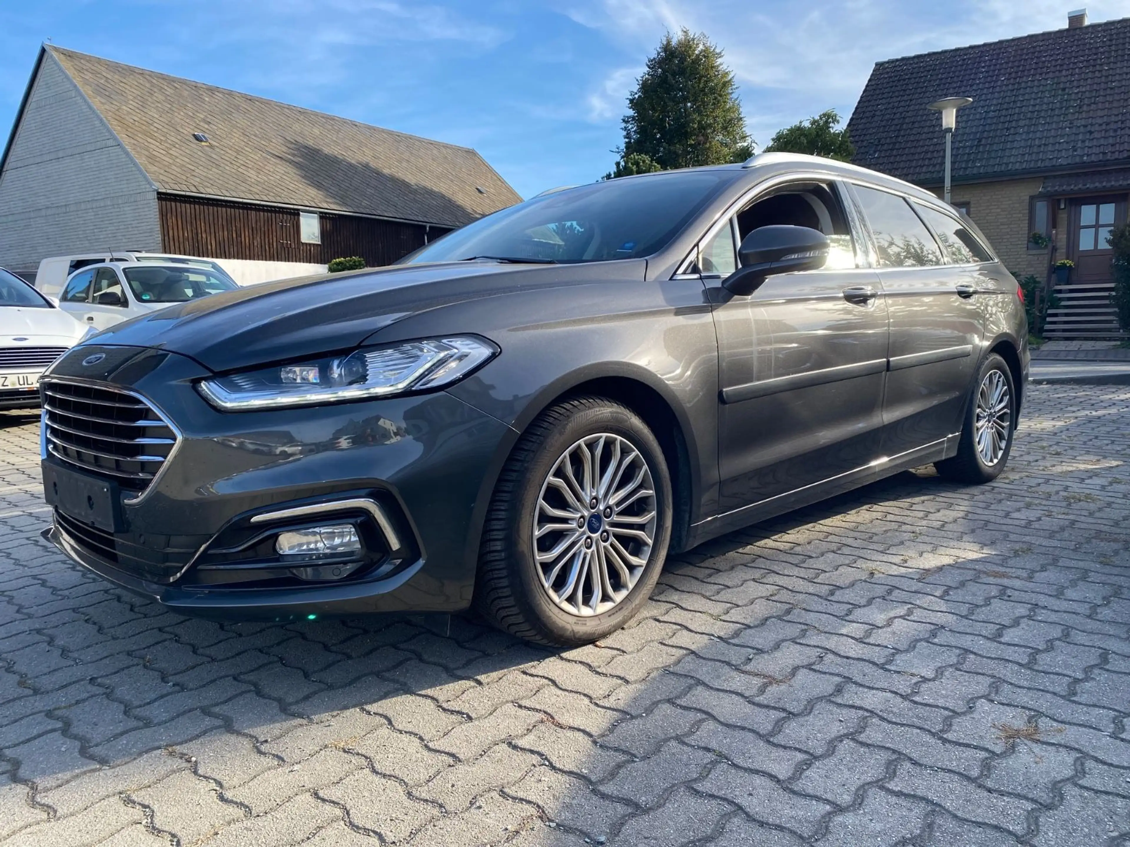 Ford Mondeo Turnier Titanium — photo 5