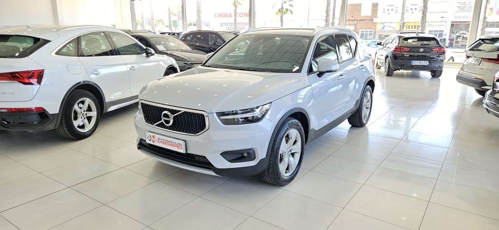 Volvo XC40 D3 Business Plus - foto 1