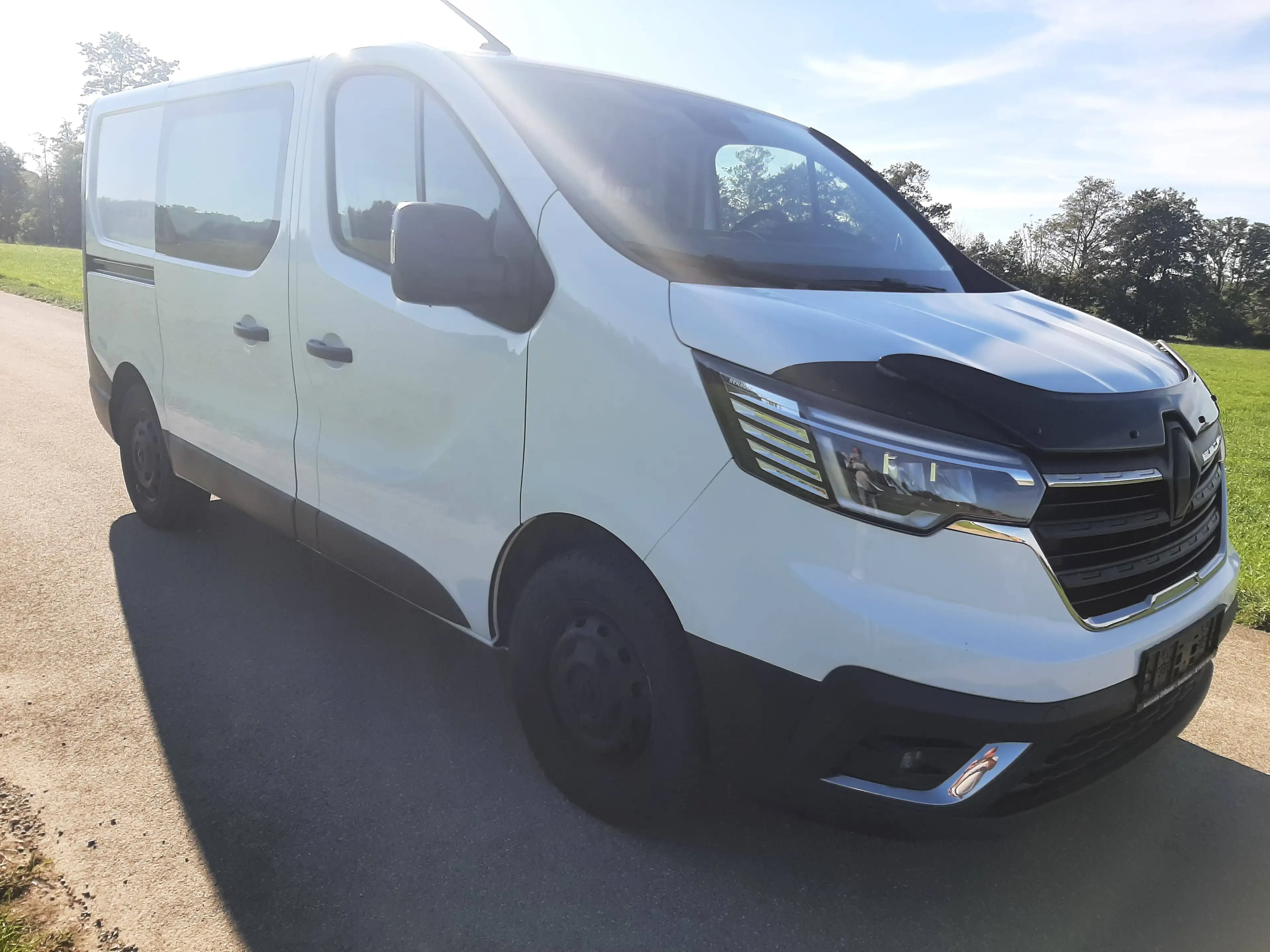 Renault Trafic L1H1 2,8t Komfort Klima Tempomat AHK Fenster LED PDC Netto 12185 — photo 3