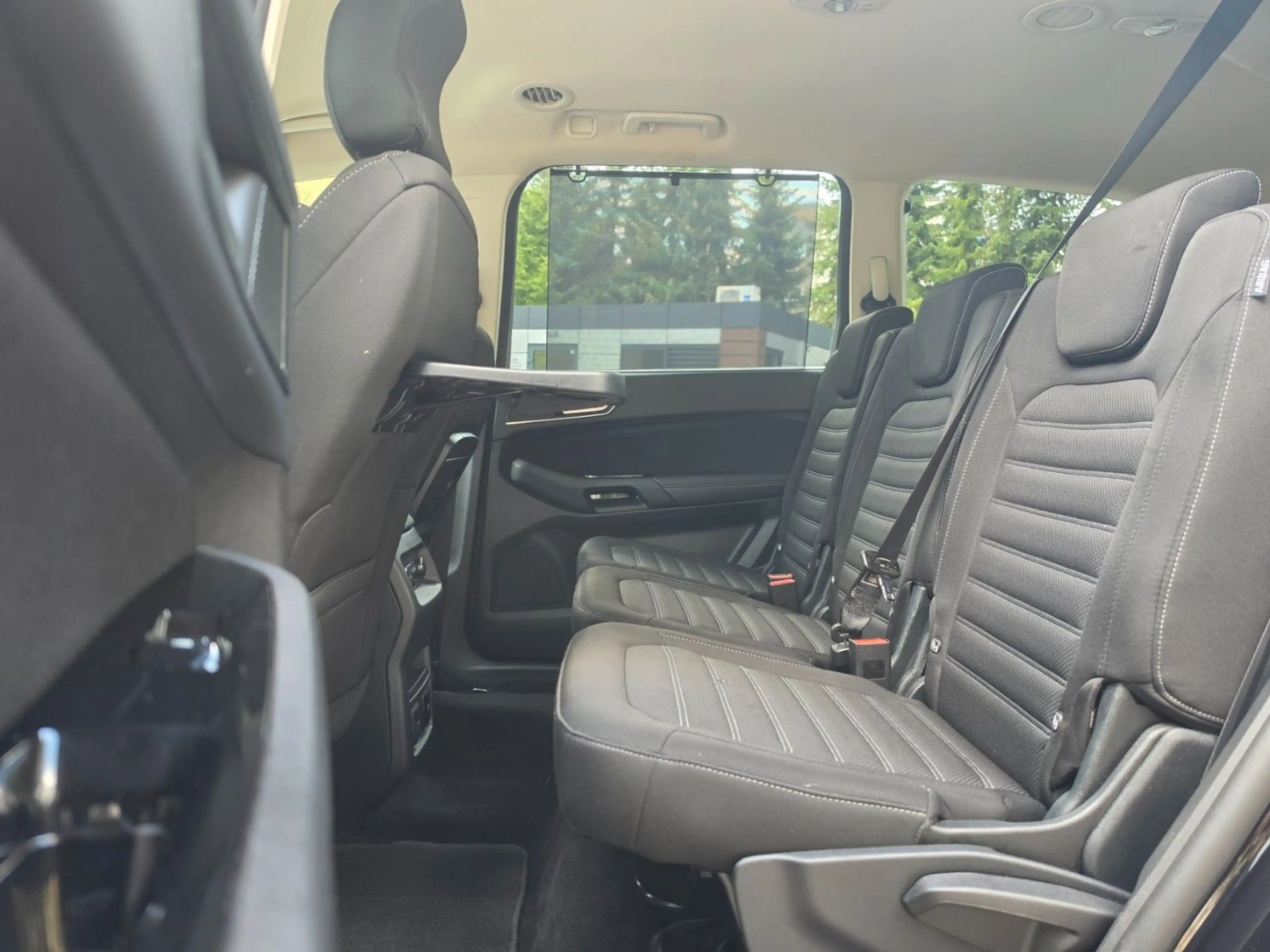 Ford Galaxy Titanium*150PS*AUT*7-SITZER*NAVI*KESSY* — photo 13