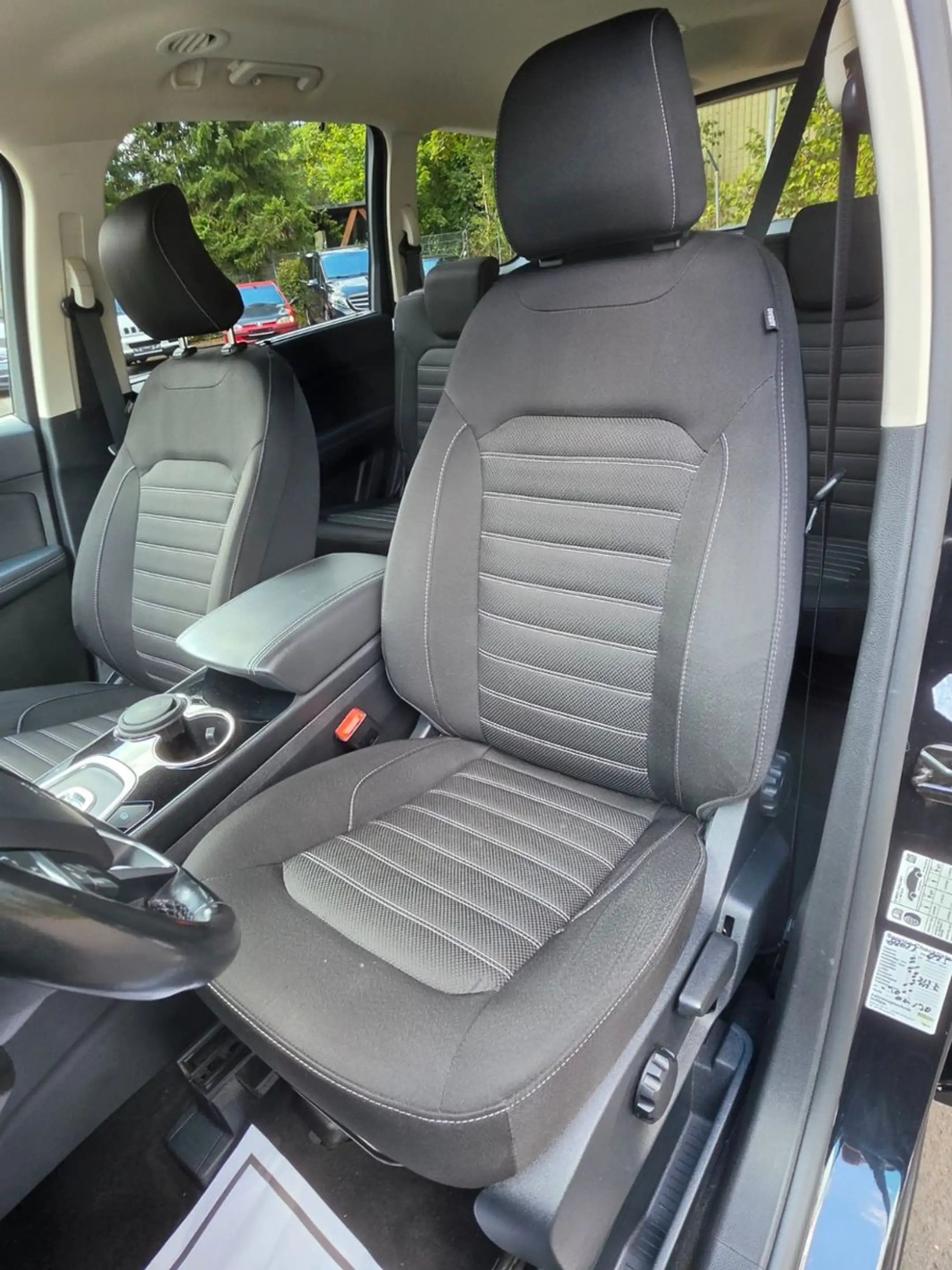 Ford Galaxy Titanium*150PS*AUT*7-SITZER*NAVI*KESSY* — photo 10