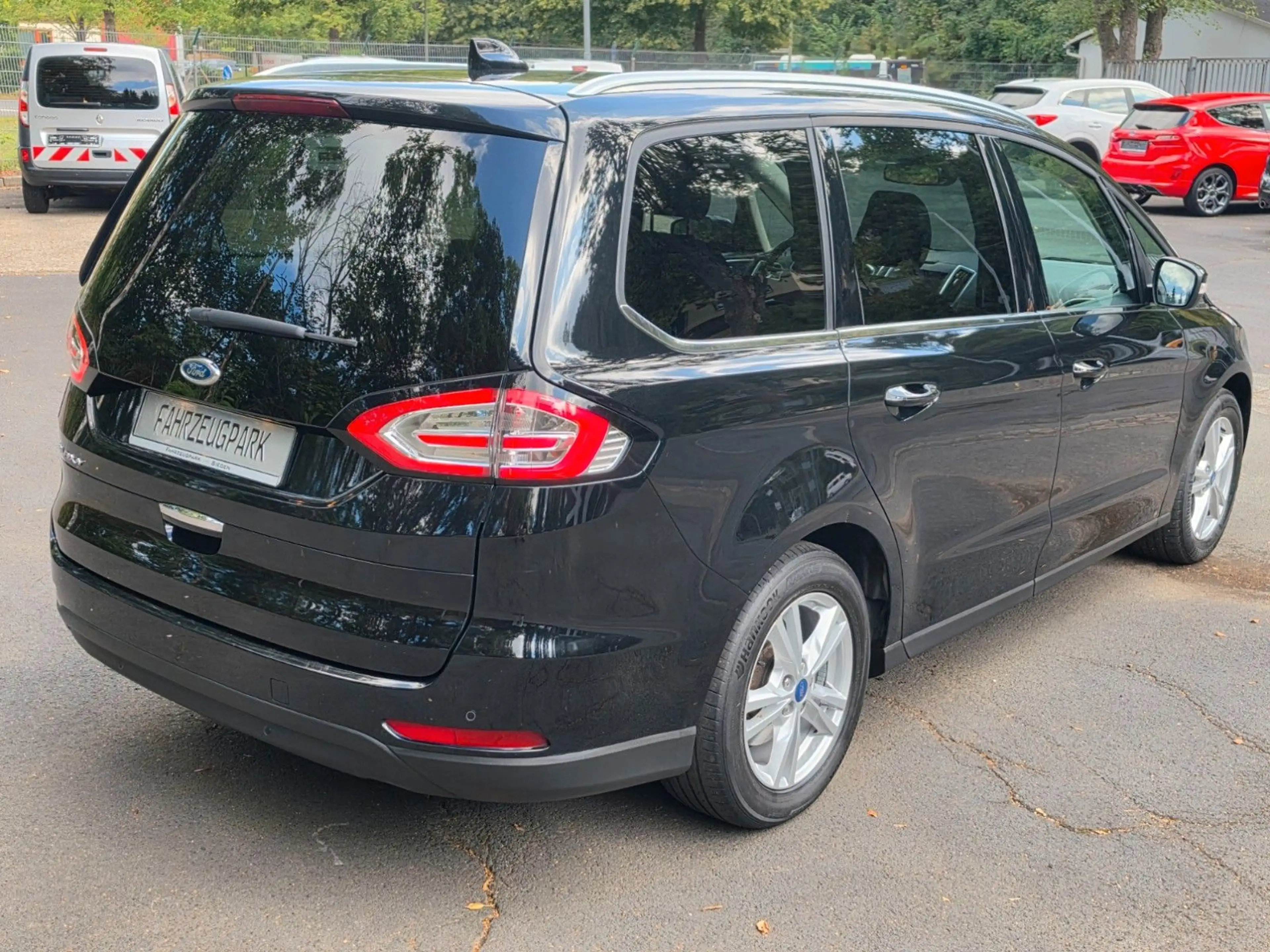 Ford Galaxy Titanium*150PS*AUT*7-SITZER*NAVI*KESSY* — photo 3