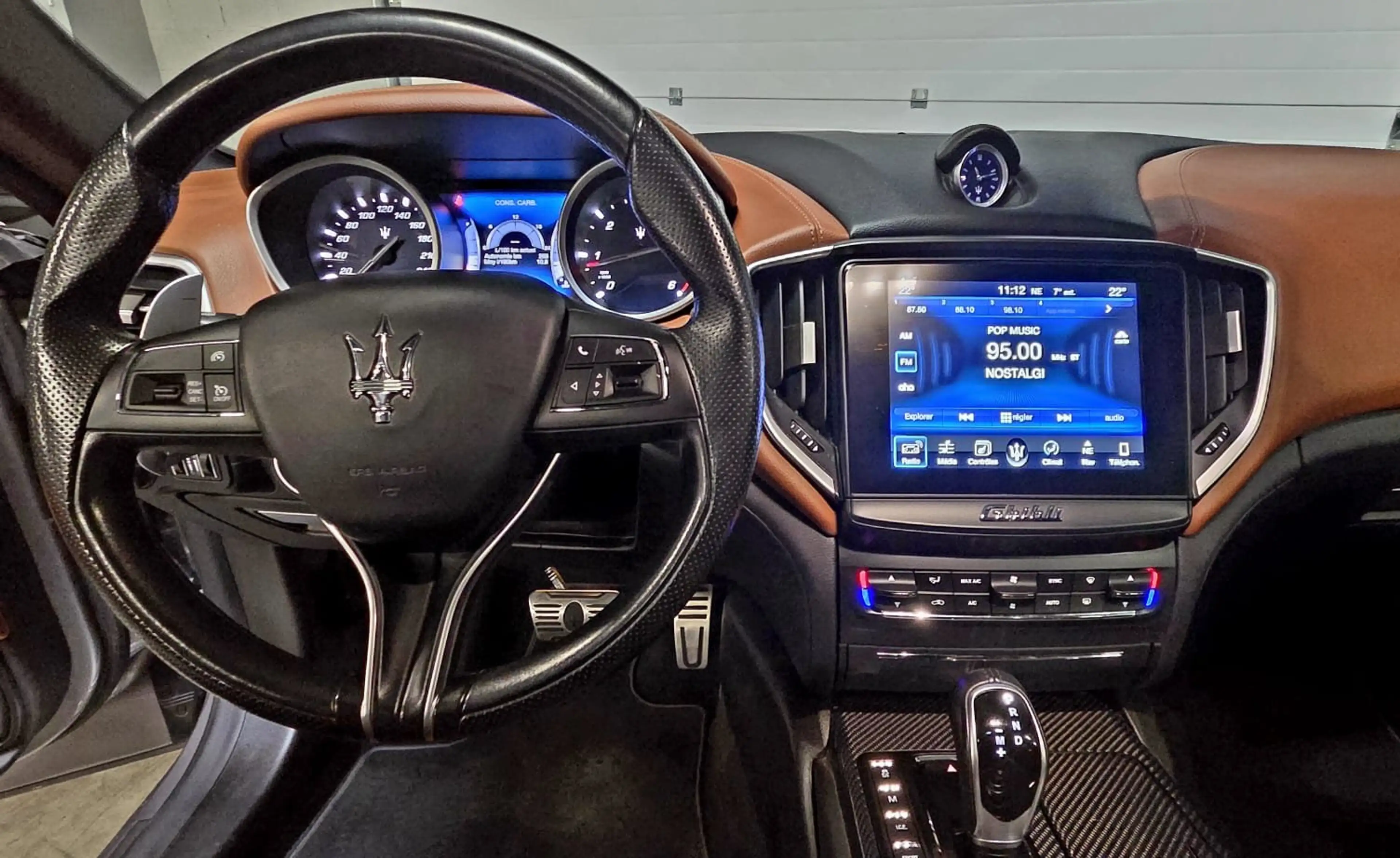 Maserati Ghibli Ghibli 3.0 V6 275 D GranLusso — photo 12
