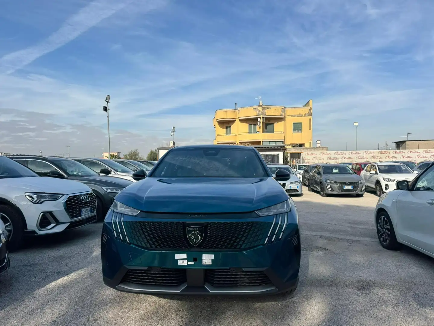 Peugeot 3008 3008 III 2024 1.2 hybrid Allure 145cv e-dcs6 Blau - 1