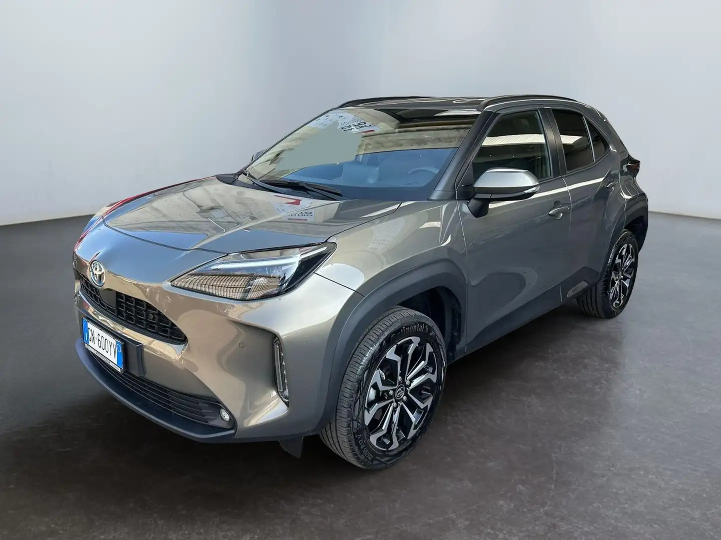 Toyota Yaris Cross 1.5 Hybrid 5p. E-CVT Trend Bronze - 1