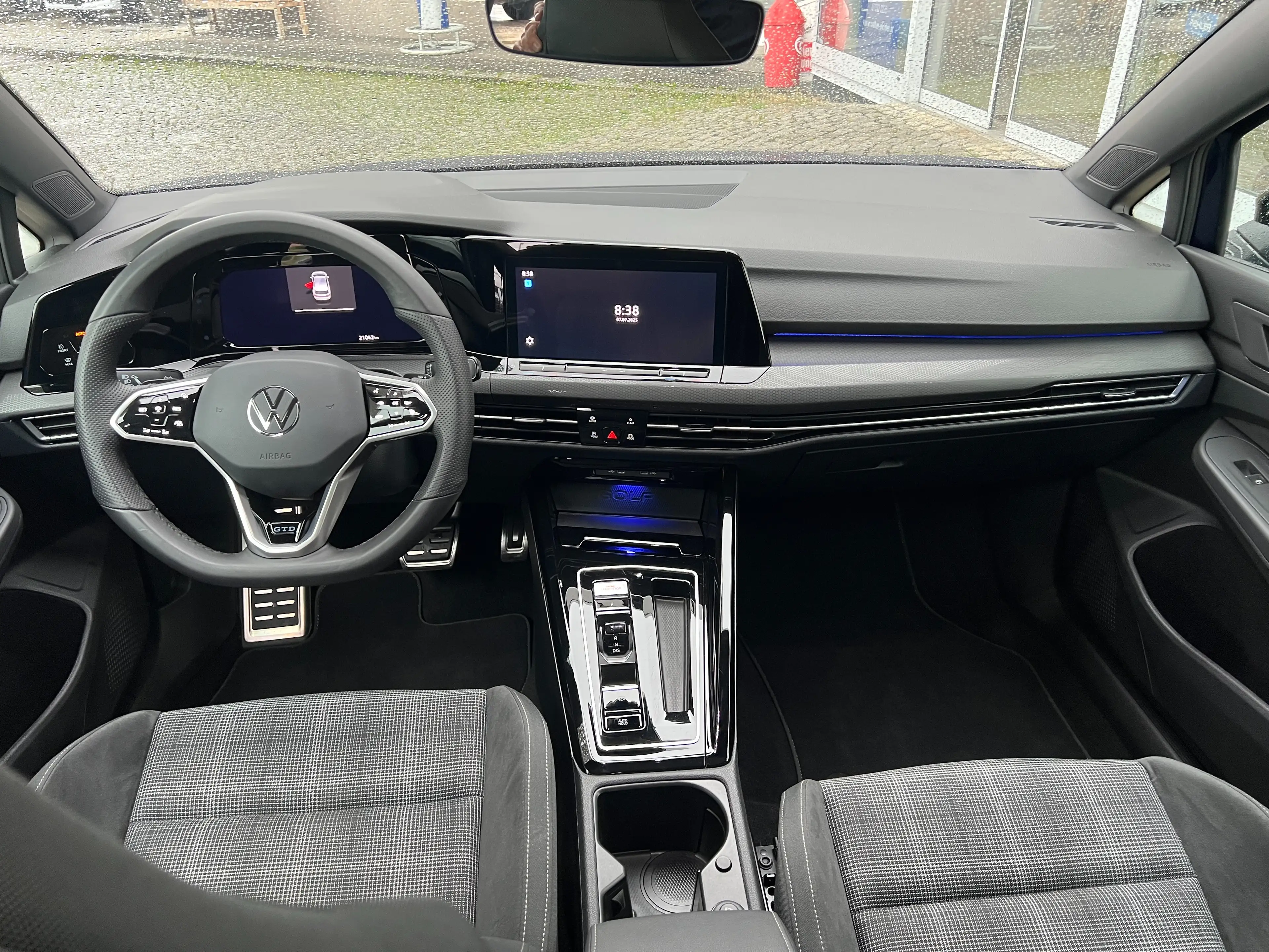 Volkswagen Golf GTD GTD — photo 10