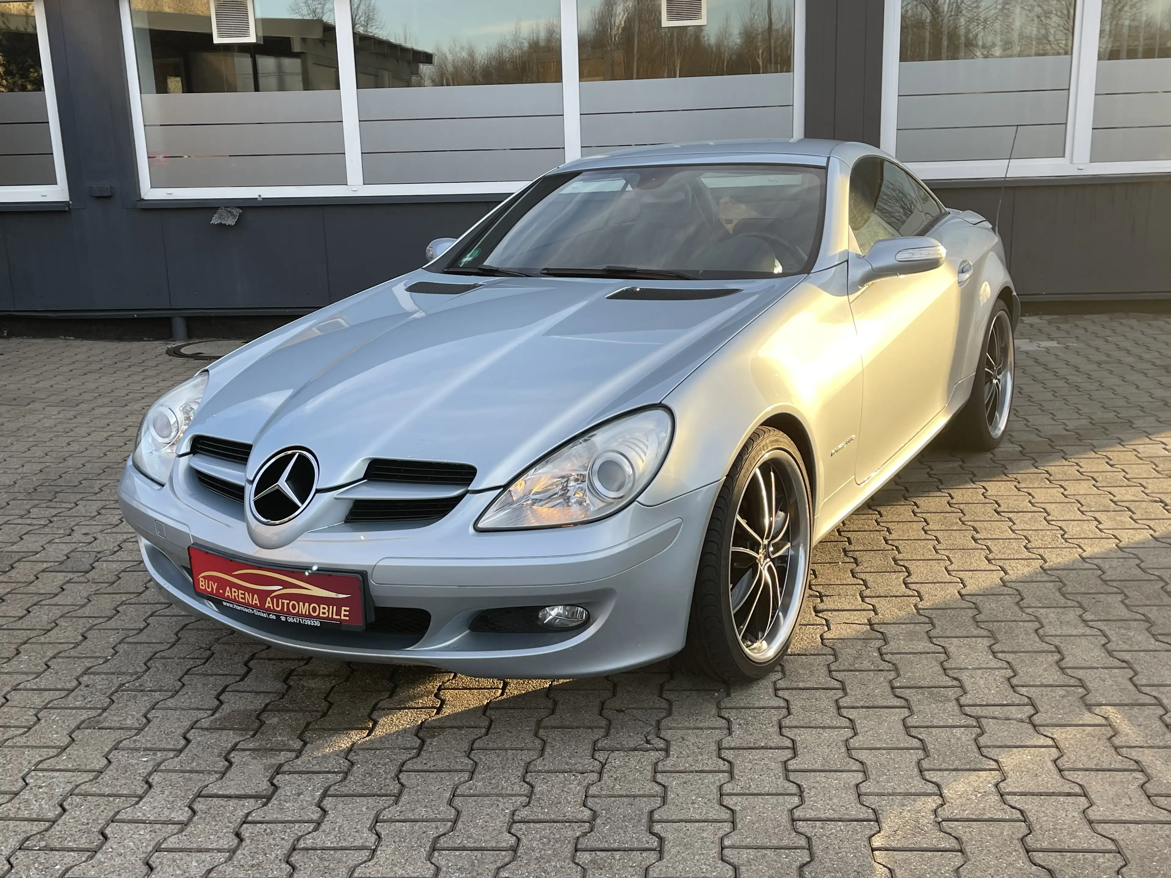 Mercedes-Benz SLK 200 Kompressor Automatik Leder 19 Zoll Top Gepflegt — photo 3