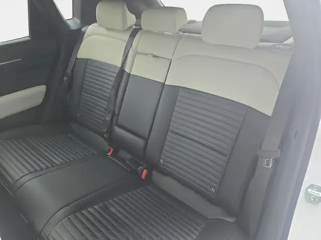 Kia EV4 view 10