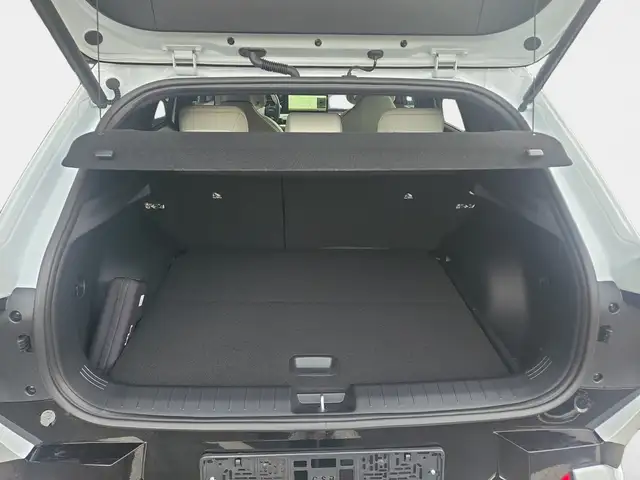 Kia EV4 view 11