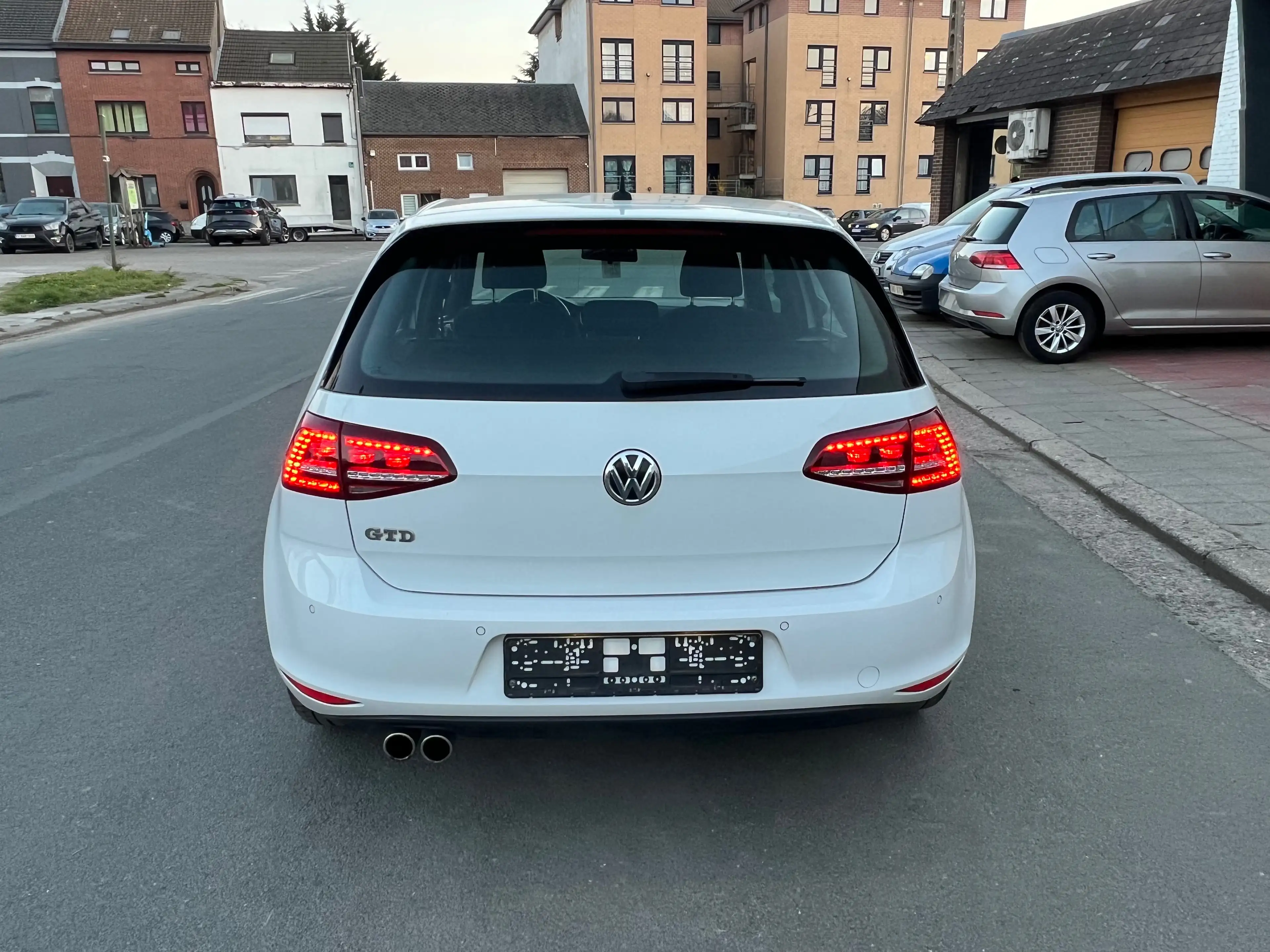 Volkswagen Golf GTD Golf 2.0 CR TDi DSG Boite Automatic — photo 12