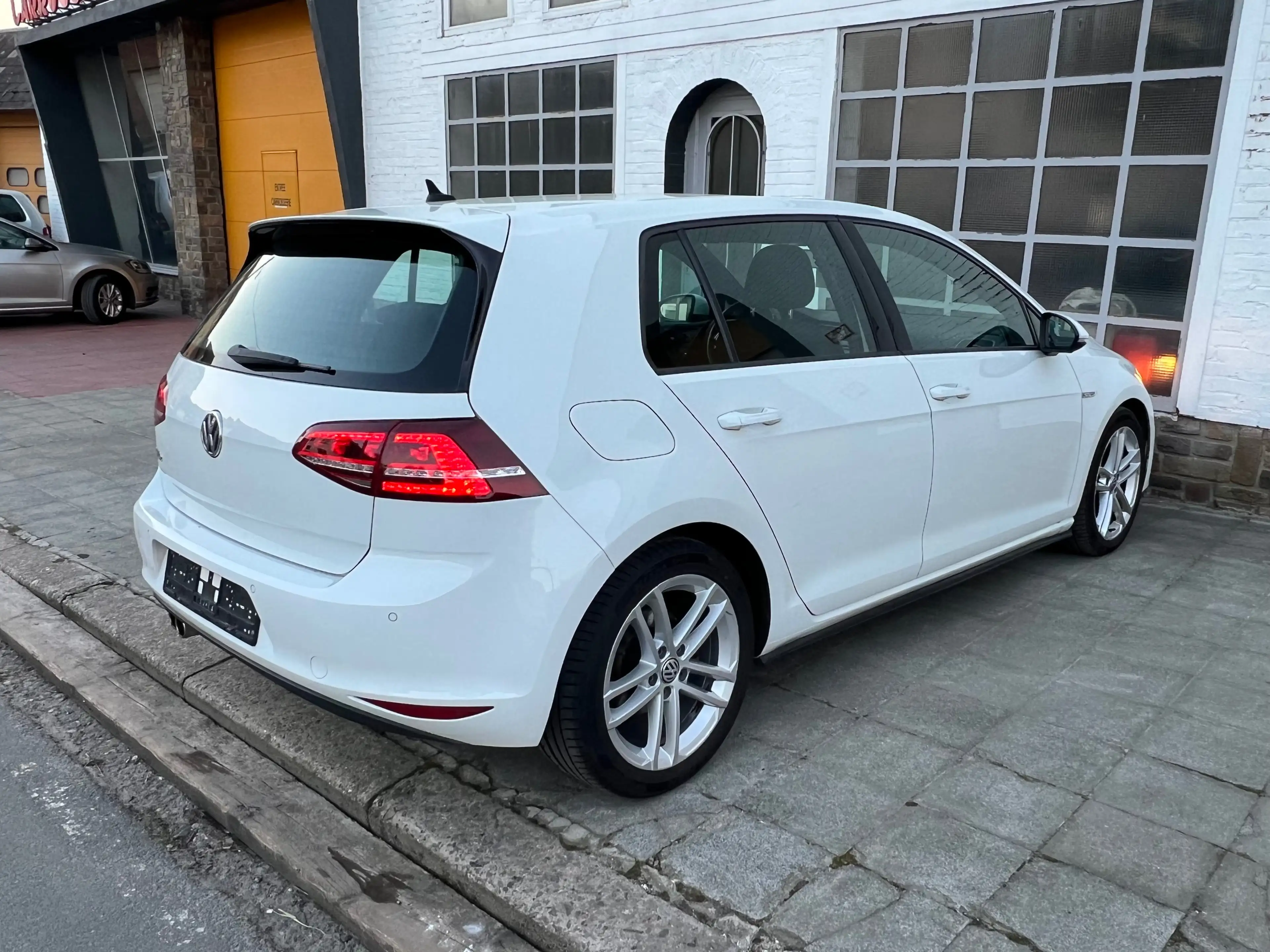 Volkswagen Golf GTD Golf 2.0 CR TDi DSG Boite Automatic — photo 10