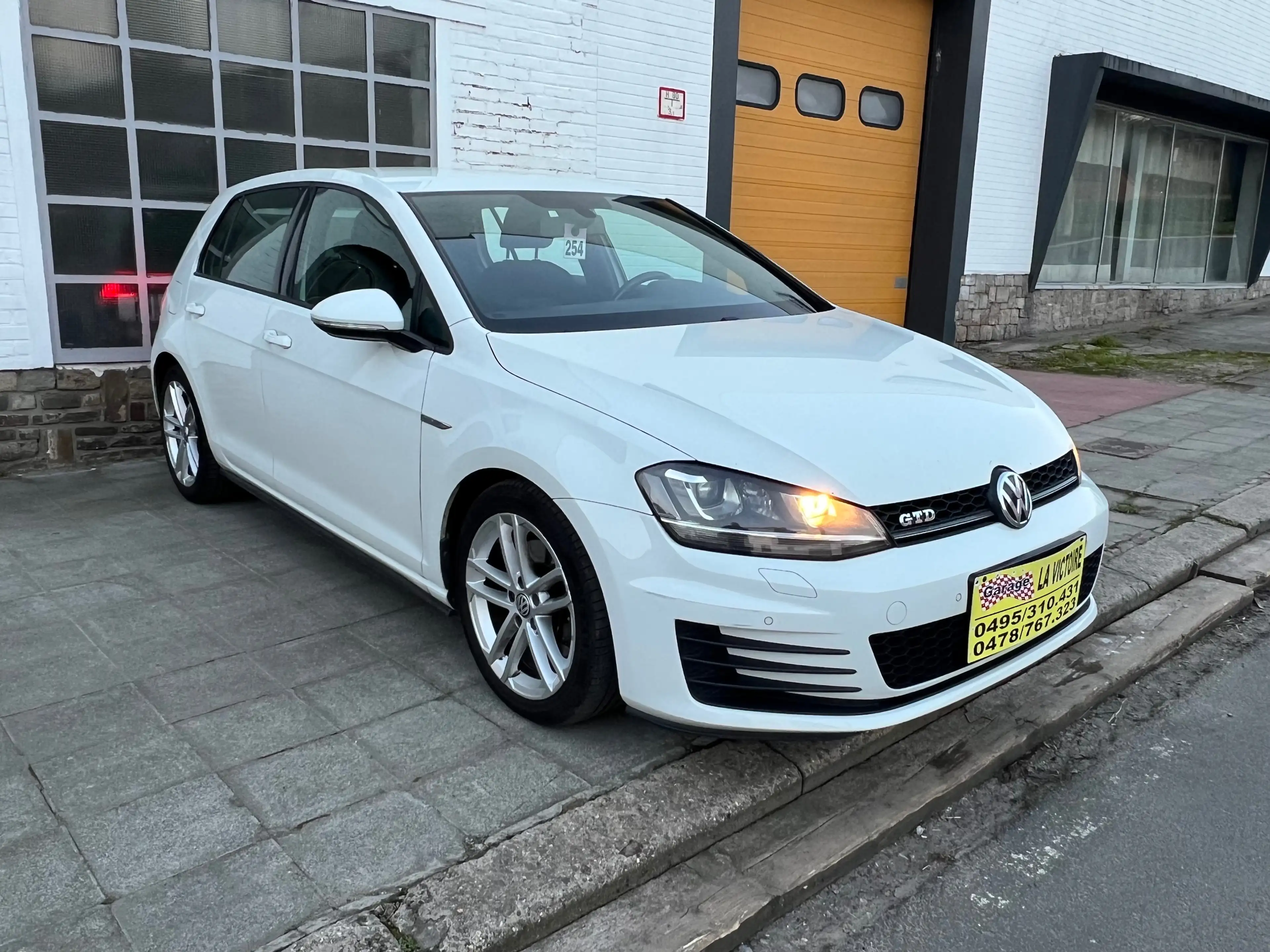 Volkswagen Golf GTD Golf 2.0 CR TDi DSG Boite Automatic — photo 6