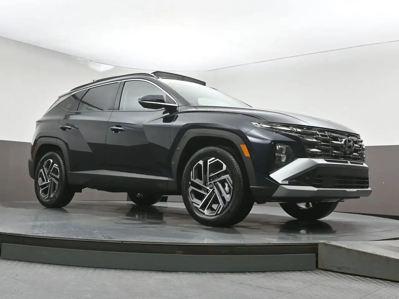 Hyundai TUCSON снимка Hyundai TUCSON