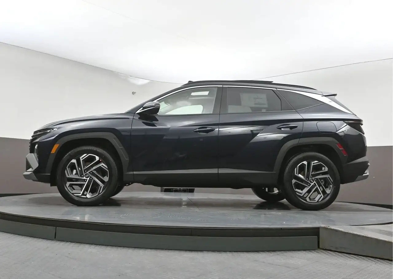 Hyundai TUCSON снимка Hyundai TUCSON