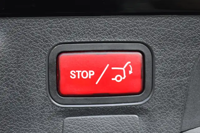 Mercedes-Benz Cla view 30