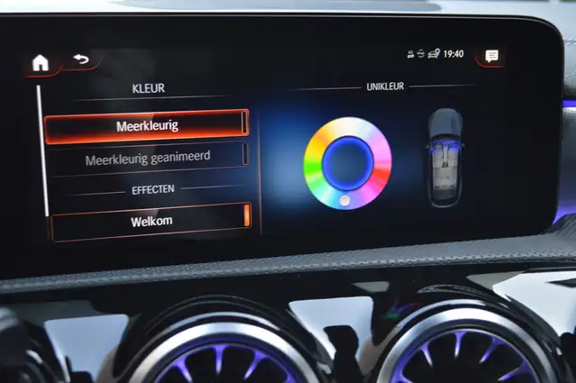 Mercedes-Benz Cla view 24